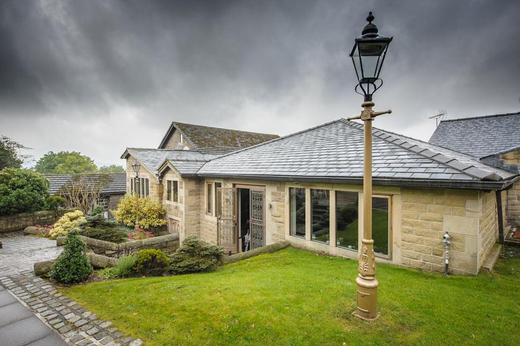 The Saddleworth Hotel Diggle Exteriér fotografie